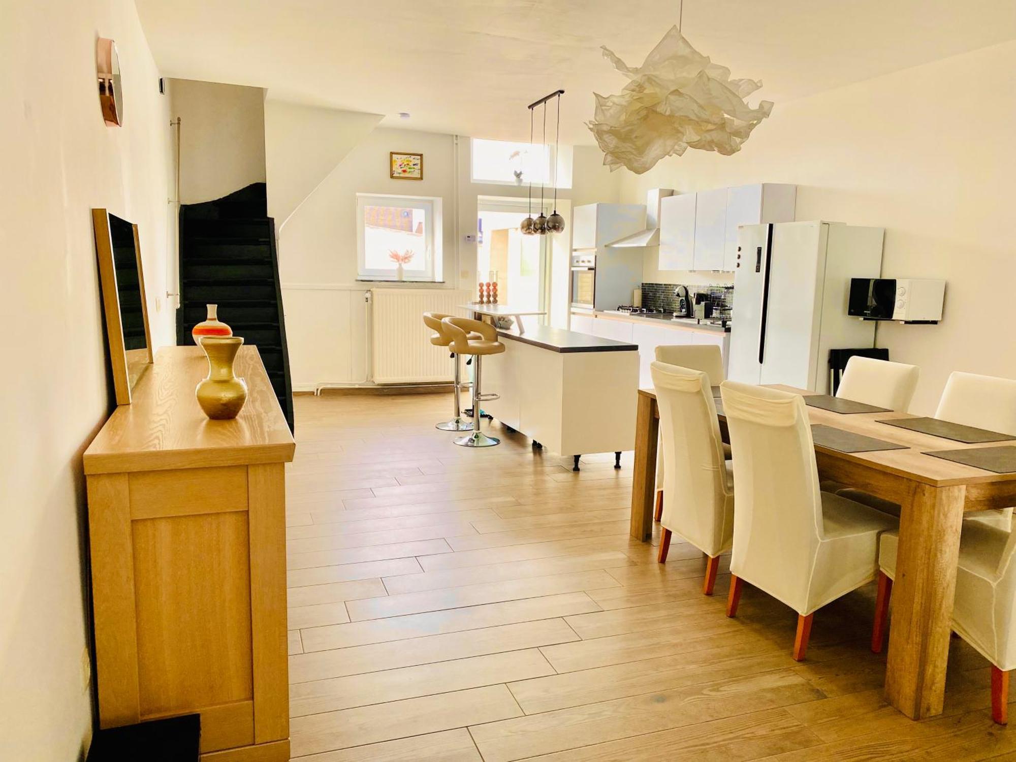 Residence Deluxe Шарлеруа Экстерьер фото